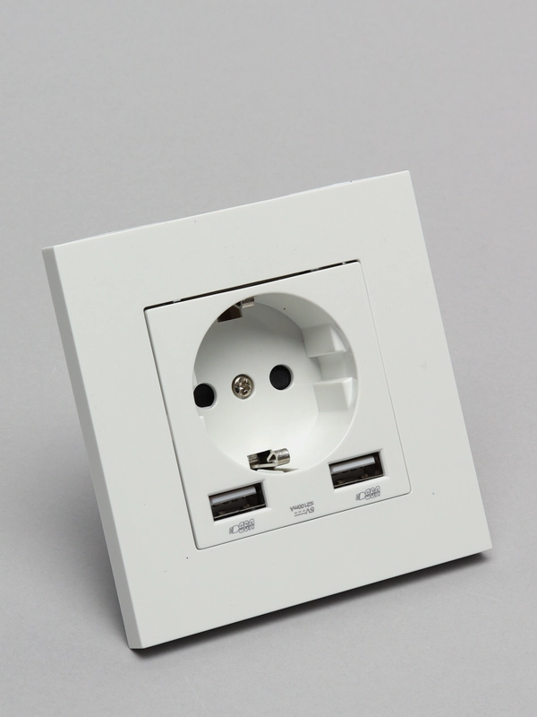 Розетка с USB портами
