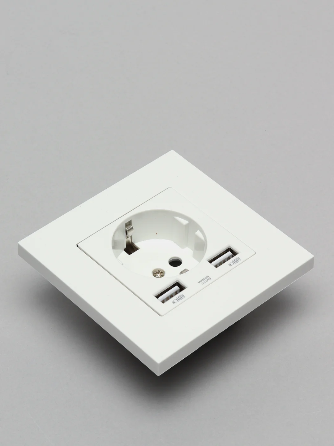 Розетка с USB портами