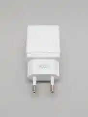 Белый сетевое зарядное устройство 2.4А, быстрая зарядка, 12 Вт, 2 USB L75