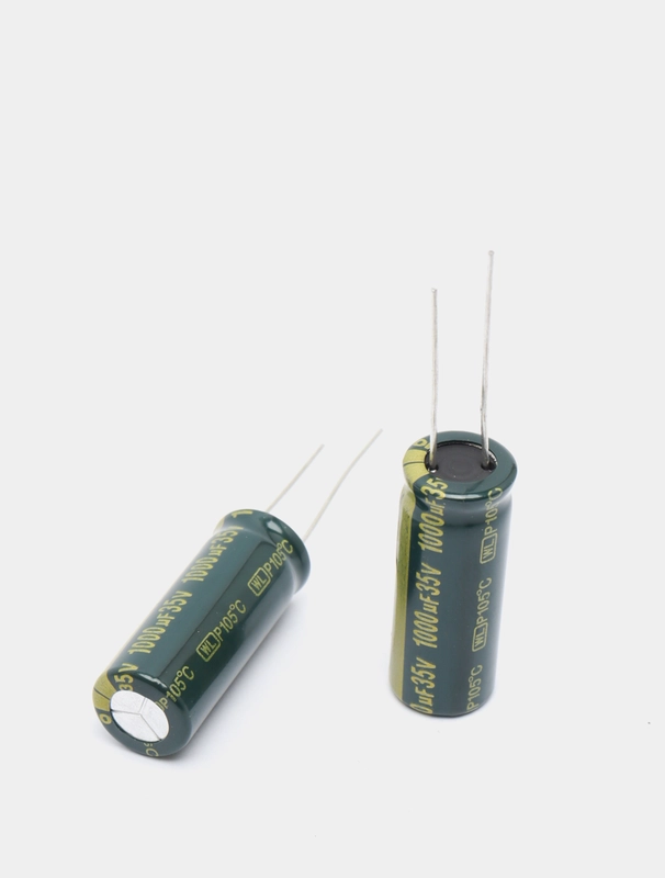 4 штуки 1000мкф 35В Конденсатор LOW ESR 1000UF 35V 105C 10х28 WL JAMICON компьютерные