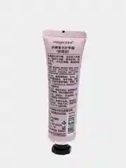 Фиолетовый крем для рук увлажняющий Perfume Hand Cream