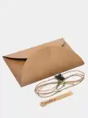 Индиго открытка-конверт из крафтовой бумаги, с цветком