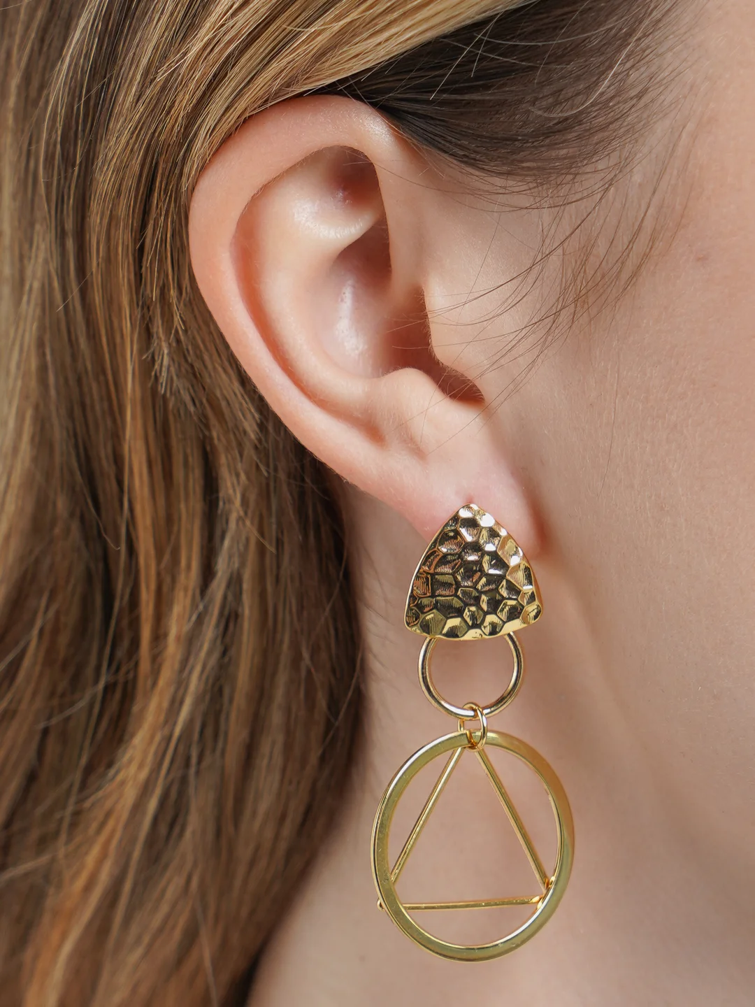 Асимметричные серьги гвоздики Mila Jewelry, позолота, ручной работы