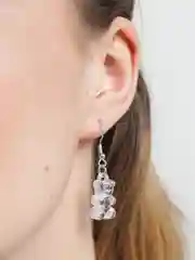 Белый серьги "мармеладные мишки"
