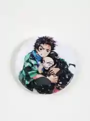 Белый значок аниме "Клинок, рассекающий демонов" , 18 видов (Demon Slayer)