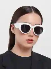 Белый солнцезащитные женские очки