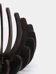 Черный деревянный подсвечник