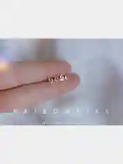 Серебряный миниатюрные серьги гвоздики