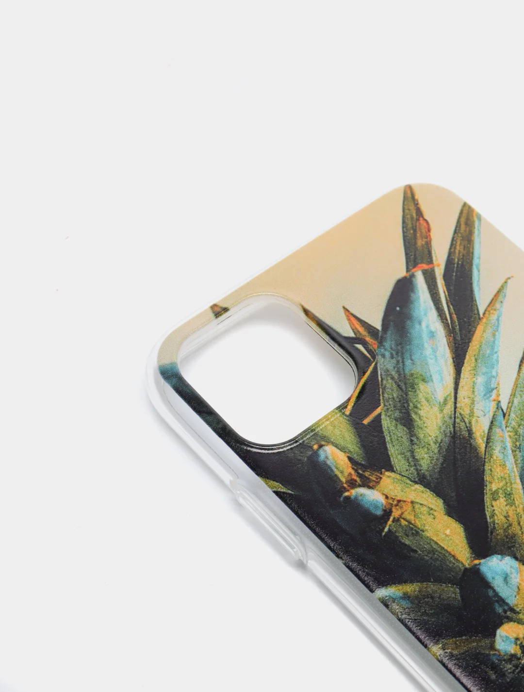 Бордовый чехол для iPhone 11, принт "Ананасы"