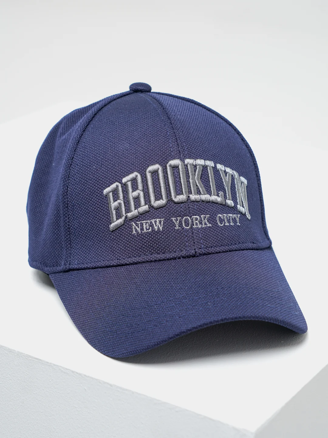 Темно-синий бейсболка унисекс с вышивкой Brooklyn, разные цвета