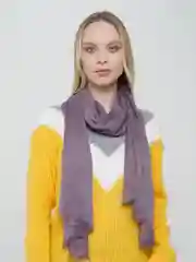 Фиолетовый платок женский