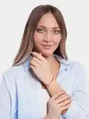 Конфетный браслет красная нить с кулоном