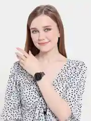 Черный женские часы, наручные