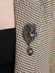 Серый брошь винтажная