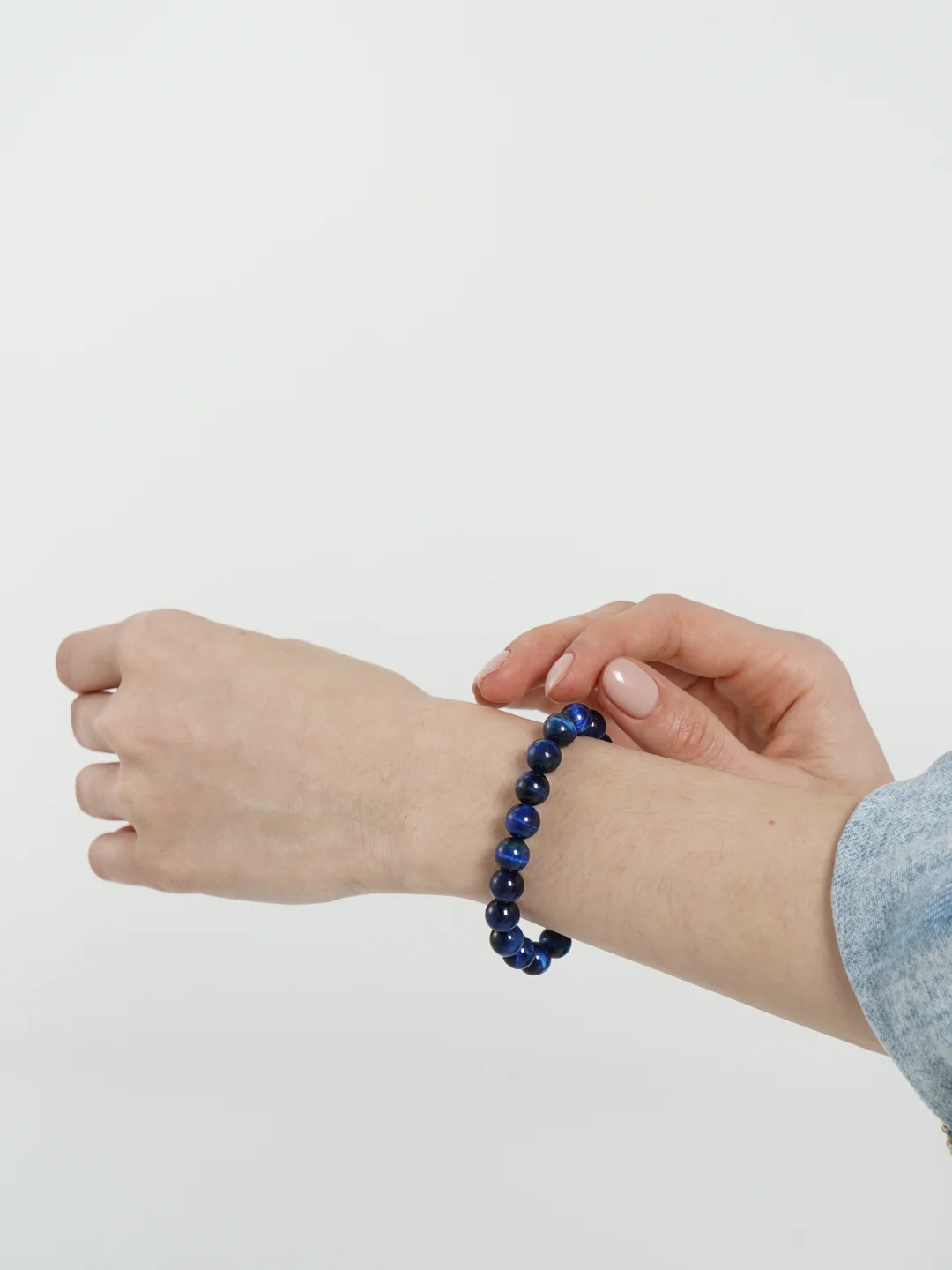 Браслет из натуральных камней: Кошачий глаз темно-синий Handmade, плетенный, 8 мм