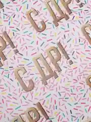 Белый бумага упаковочная "С Днем Рождения!", крафтовая, подарочная
