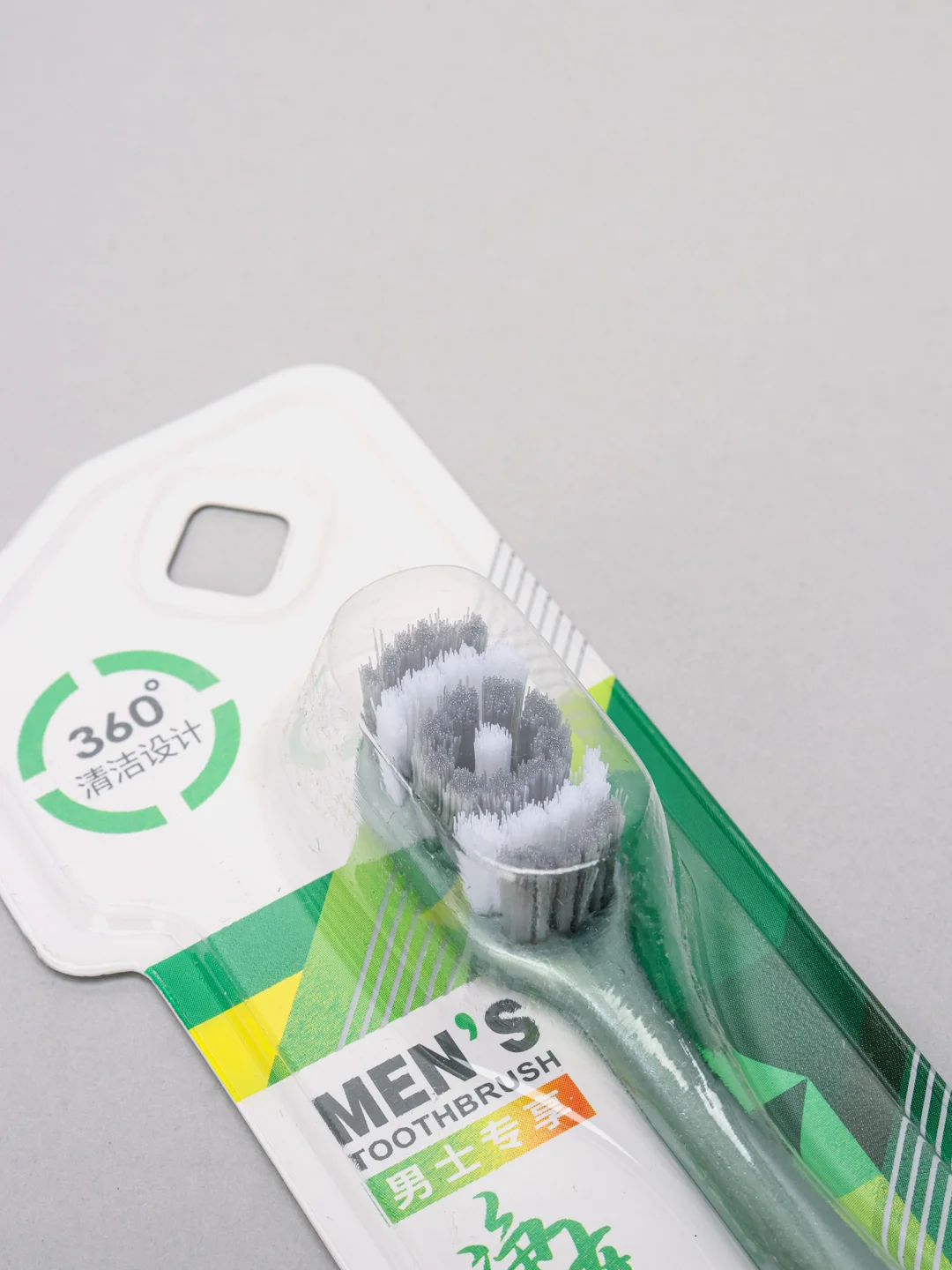 Зубная щетка 360 Clean, средней жесткости