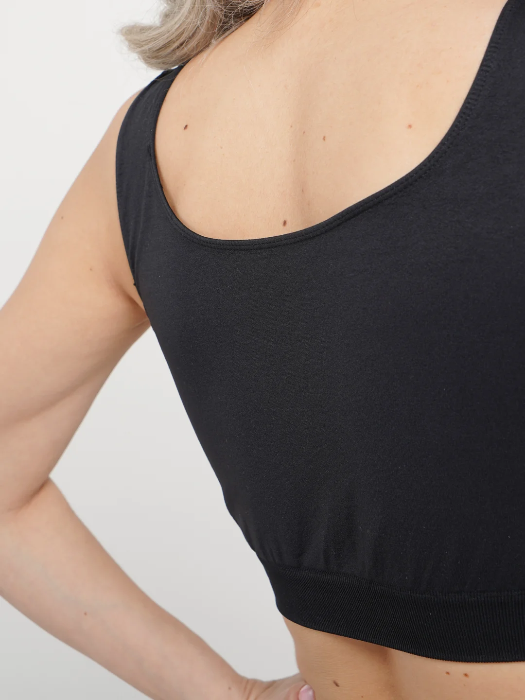 Черный giulia Top Classic
