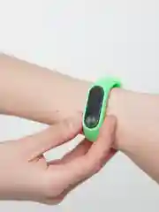 Зеленый часы спортивные светодиодные