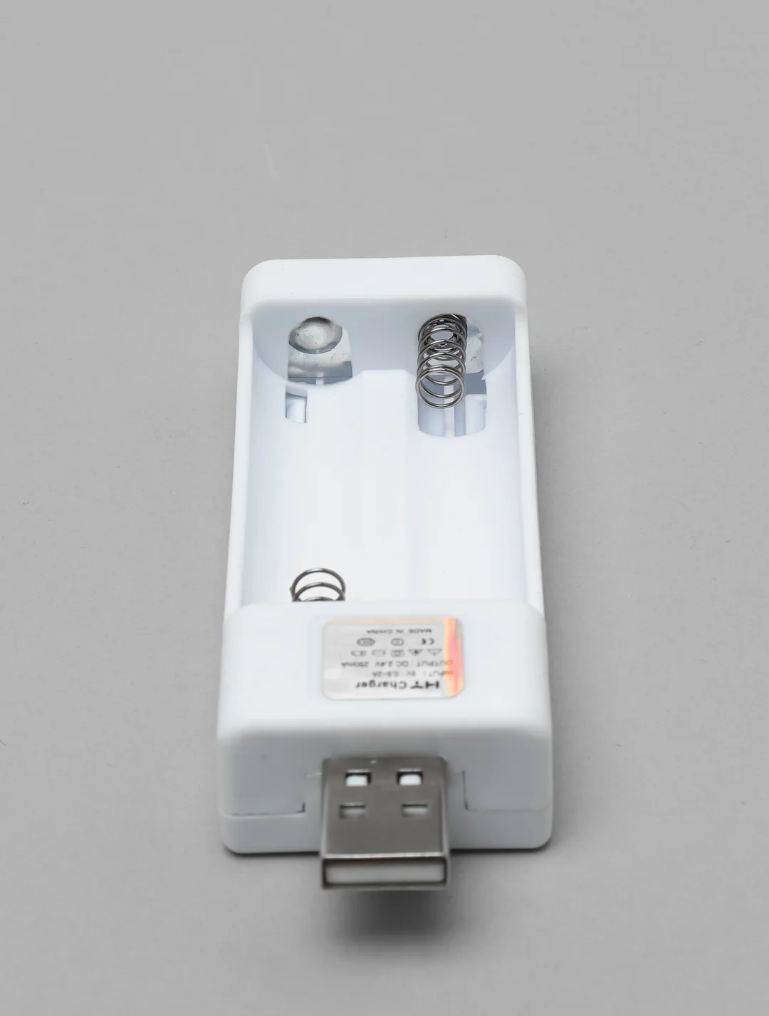 USB Зарядное устройство для двух АА аккумуляторов