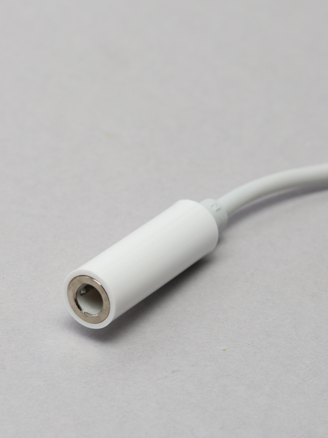 Lightning-3.5mm AU02/ Переходник для Айфон/Переходник адаптер Lightning/ aux  iphone купить по цене 190 ₽ в интернет-магазине Магнит Маркет