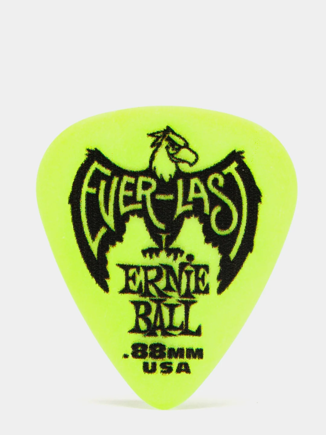 Медиатор Ernie Ball, светится при неоновом освещении, зелёный