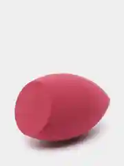 Бордовый спонж для макияжа