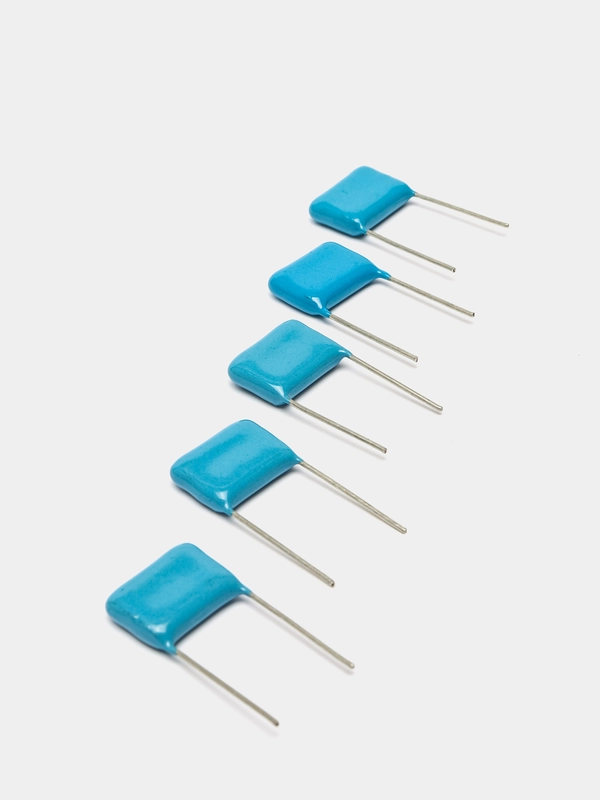 Конденсатор пленочный 0.68uf 63v К73-17 (199*г) (5 штук)