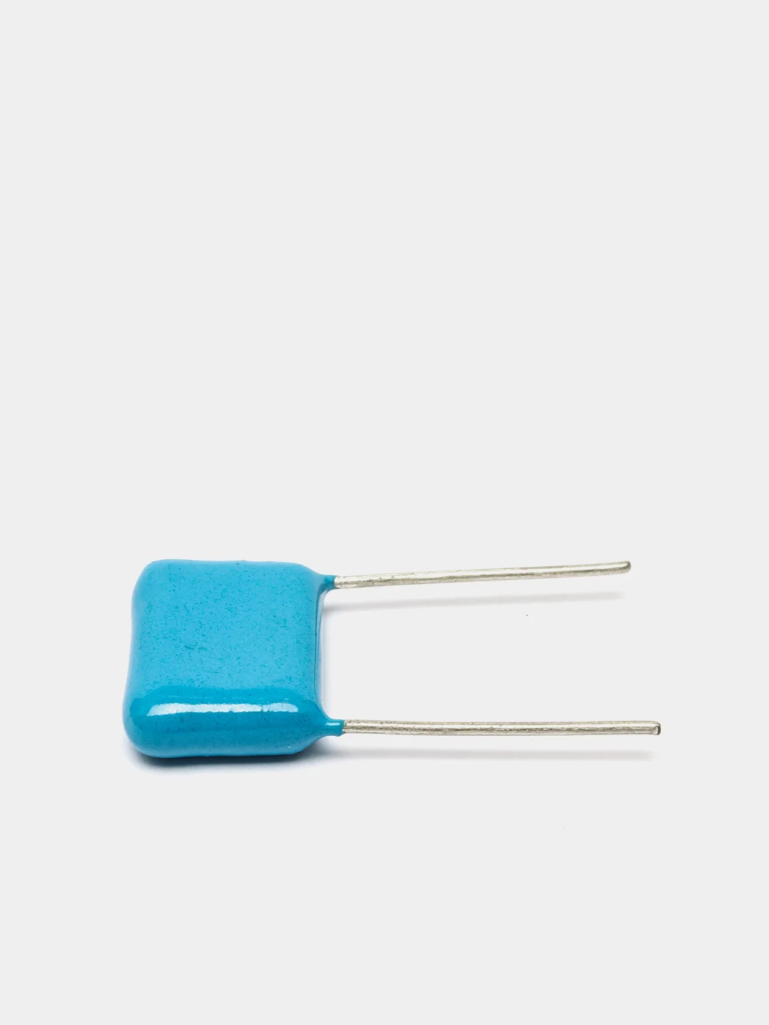 Конденсатор пленочный 0.68uf 63v К73-17 (199*г) (5 штук)