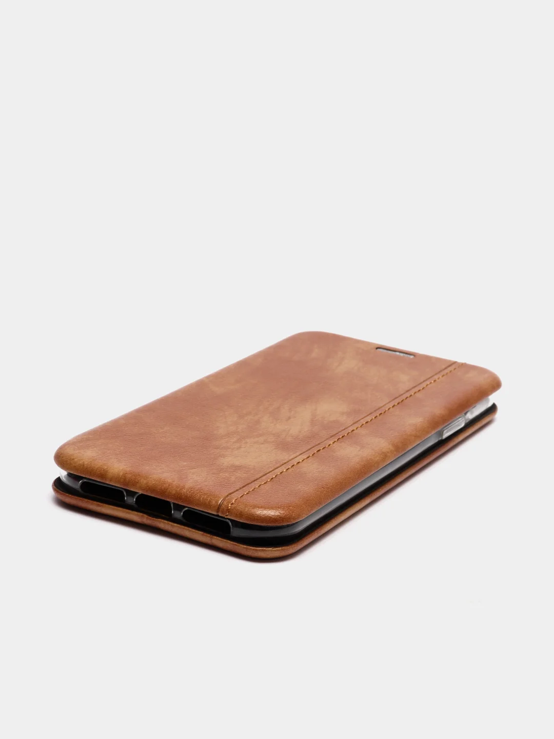 Коричневый чехол книжка iPhone 11