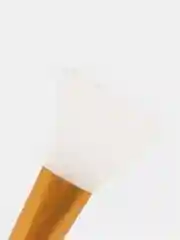 Белый кисть для маски