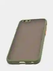 Лесной зеленый чехол матовый полупрозрачный с цветными кнопками на iPhone 6, 6s