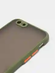 Лесной зеленый чехол матовый полупрозрачный с цветными кнопками на iPhone 6, 6s