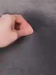 Серый чехол на стул со спринкой