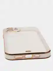 Белый чехол силиконовый с золотым ободком iPhone 12