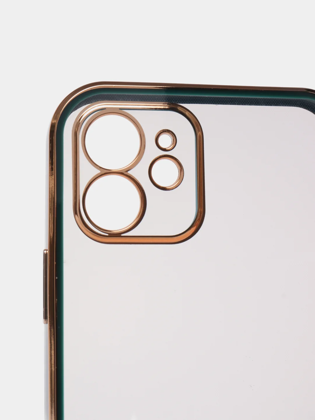 Зеленый чехол силиконовый с золотым ободком iPhone 12