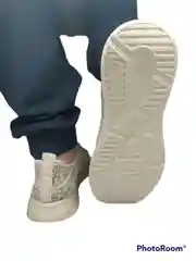 Мужские кроссовки