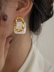 Серьги с пластиковыми вставками, золотые