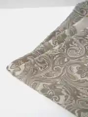 Серый женский шелковый платок