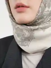 Серый женский шелковый платок