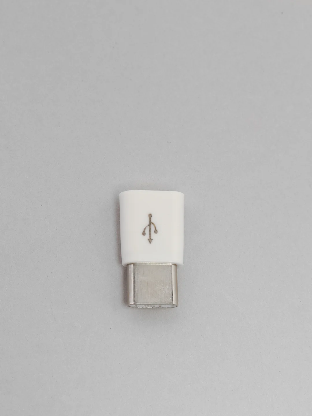 Белый адаптер переходник с Micro USB на Type-C
