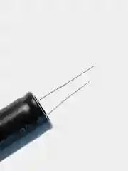 2200мкФ 63В Конденсатор электролитический 2200UF 63V 105*C 16*35мм TK JAMICON