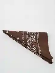 Коричневый бандана