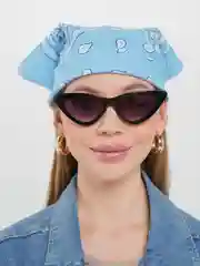 Голубой бандана