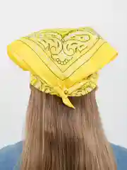 Желтый бандана
