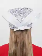 Белый бандана