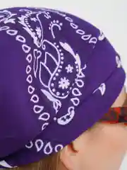 Фиолетовый бандана