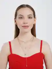 Женская цепочка многослойная с камнями в виде звезд