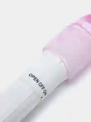Розовый вибратор анальный