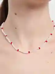 Багровый чокер/колье/ожерелье/бусы из бусин на застёжке "Егоза"
